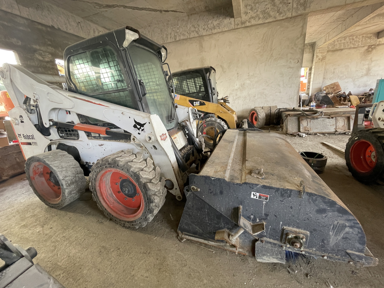 Bobcat S750 - Mini utovarivač: slika 1 Bobcat S750 - Mini utovarivač: slika 1