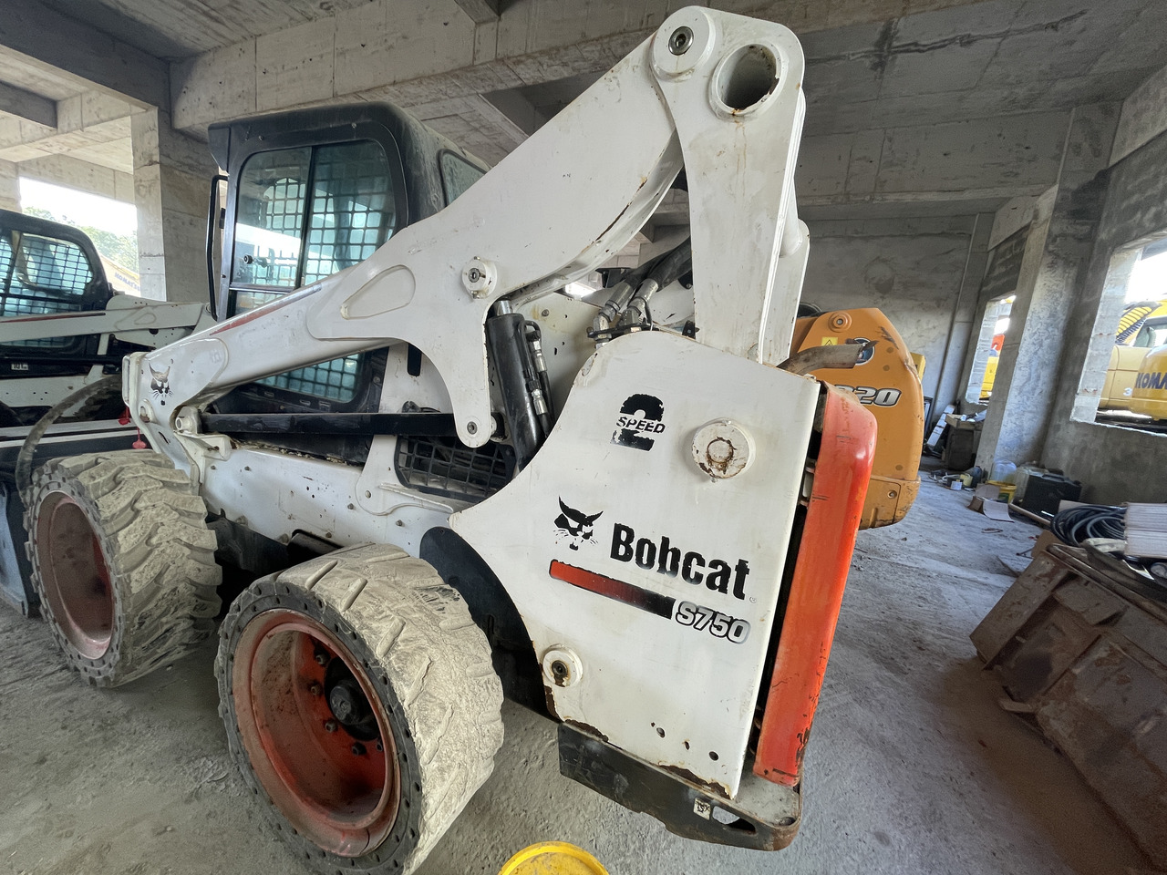 Bobcat S750 - Mini utovarivač: slika 3 Bobcat S750 - Mini utovarivač: slika 3