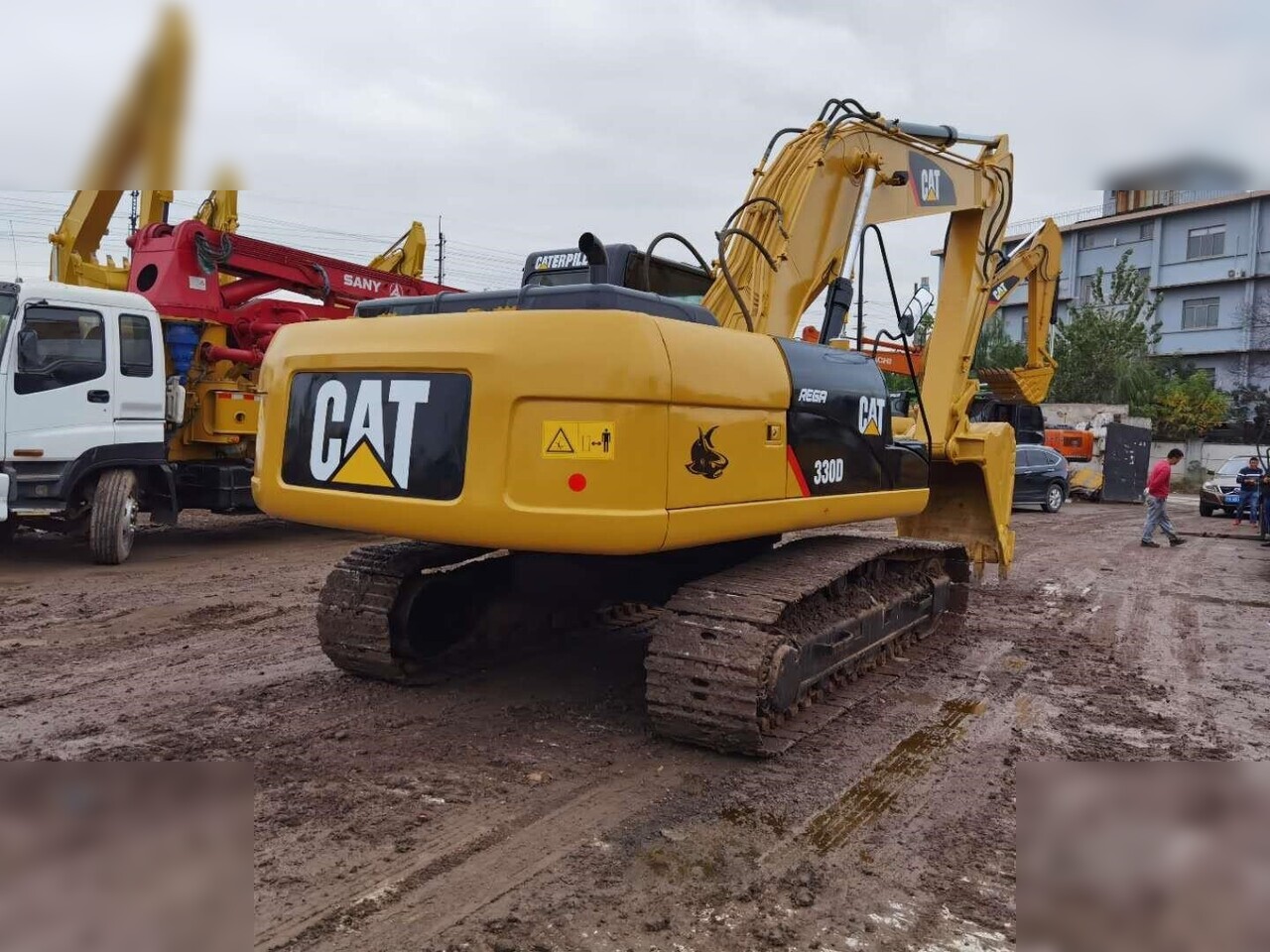 CATERPILLAR 330D - Bager guseničar: slika 2 CATERPILLAR 330D - Bager guseničar: slika 2
