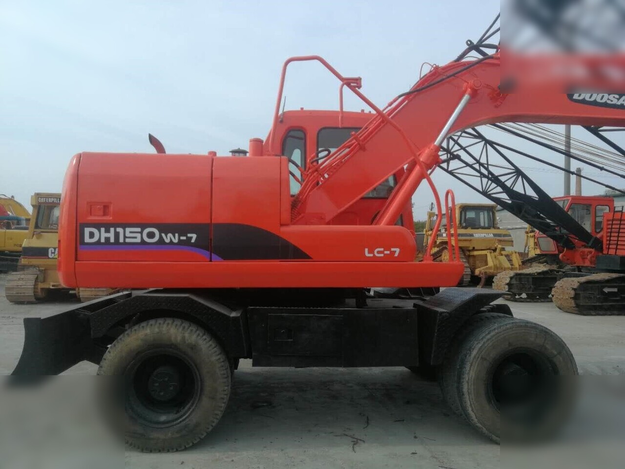 DOOSAN DH150W-7 - Bager točkaš: slika 5 DOOSAN DH150W-7 - Bager točkaš: slika 5