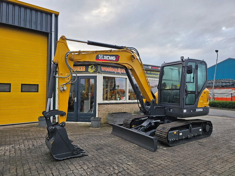 XCMG XE60GA - Mini bager: slika 2 XCMG XE60GA - Mini bager: slika 2