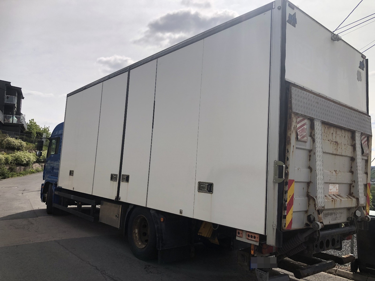 MAN TGM 18.240 - Kamion sa zatvorenim sandukom: slika 3 MAN TGM 18.240 - Kamion sa zatvorenim sandukom: slika 3