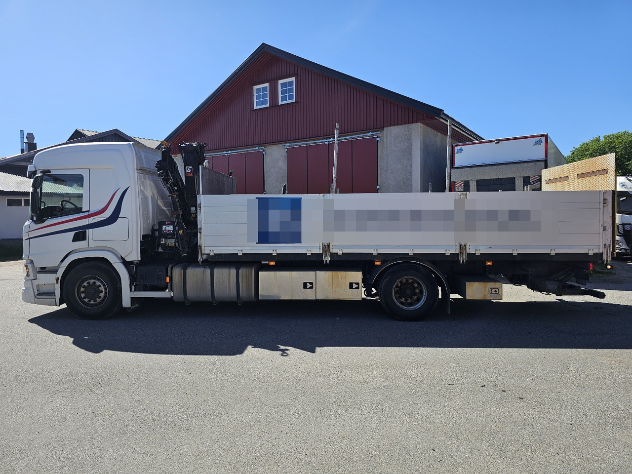 Scania P320 - Kamion sa tovarnim sandukom, Kamion sa dizalicom: slika 2 Scania P320 - Kamion sa tovarnim sandukom, Kamion sa dizalicom: slika 2