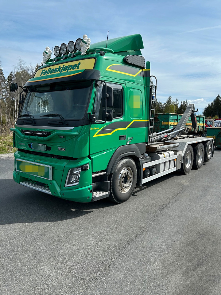 Volvo FMX540 8x4 Hook Multilift 22T - Kamion sa hidrauličnom kukom: slika 3 Volvo FMX540 8x4 Hook Multilift 22T - Kamion sa hidrauličnom kukom: slika 3
