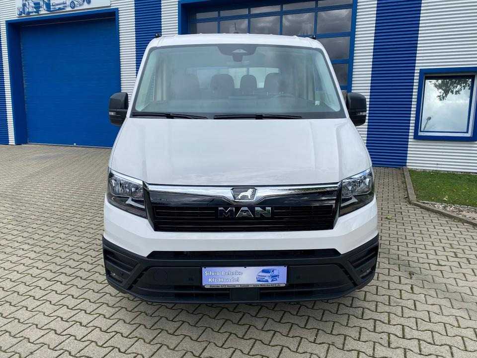 MAN TGE 3.140 Doka Pritsche Next Level *TEMPO*KLIMA*CAM*AHK*APP*PDC*INKL.19% MWST*SOFORT!* - Dostavno vozilo s ravnom platformom, Dostavno vozilo sa duplom kabinom: slika 3 MAN TGE 3.140 Doka Pritsche Next Level *TEMPO*KLIMA*CAM*AHK*APP*PDC*INKL.19% MWST*SOFORT!* - Dostavno vozilo s ravnom platformom, Dostavno vozilo sa duplom kabinom: slika 3