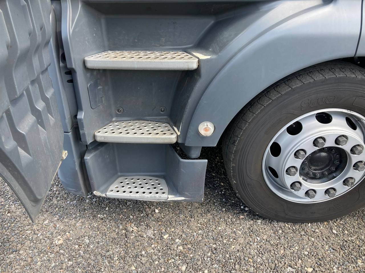 MAN TGX 18.500 XXL*MEGA*2xTANK*RETARDER*LLS-U*2018* - Tegljač: slika 5 MAN TGX 18.500 XXL*MEGA*2xTANK*RETARDER*LLS-U*2018* - Tegljač: slika 5