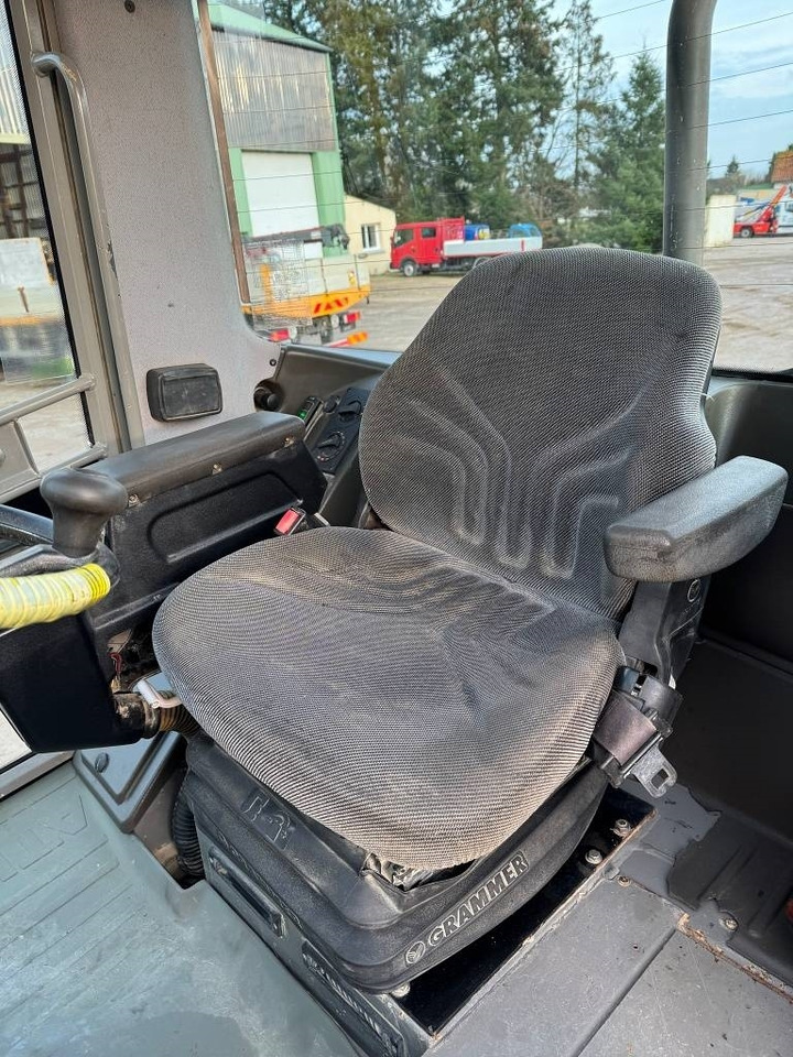 Lizing Atlas 75 S  Atlas 75 S: slika 11