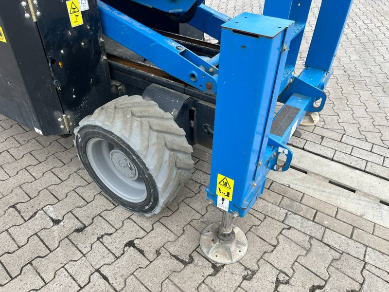 Lift u obliku makaza Genie GS 3369 DC: slika 12 Lift u obliku makaza Genie GS 3369 DC: slika 12