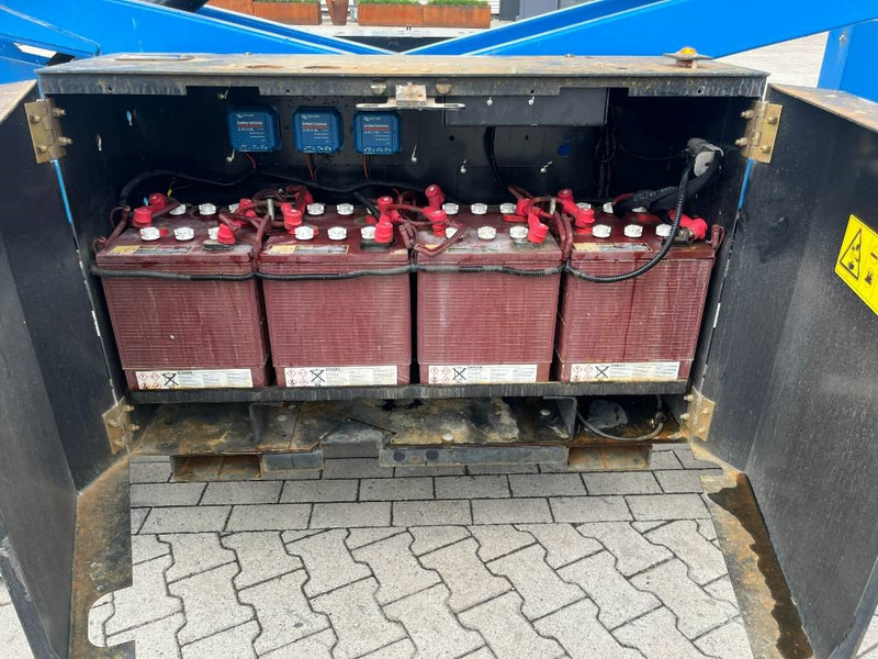 Lift u obliku makaza Genie GS 3369 DC: slika 17 Lift u obliku makaza Genie GS 3369 DC: slika 17