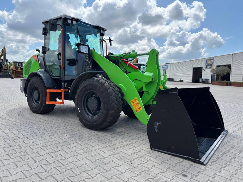 LIUGONG 820 TE Electric - Utovarivač točkaš: slika 2 LIUGONG 820 TE Electric - Utovarivač točkaš: slika 2