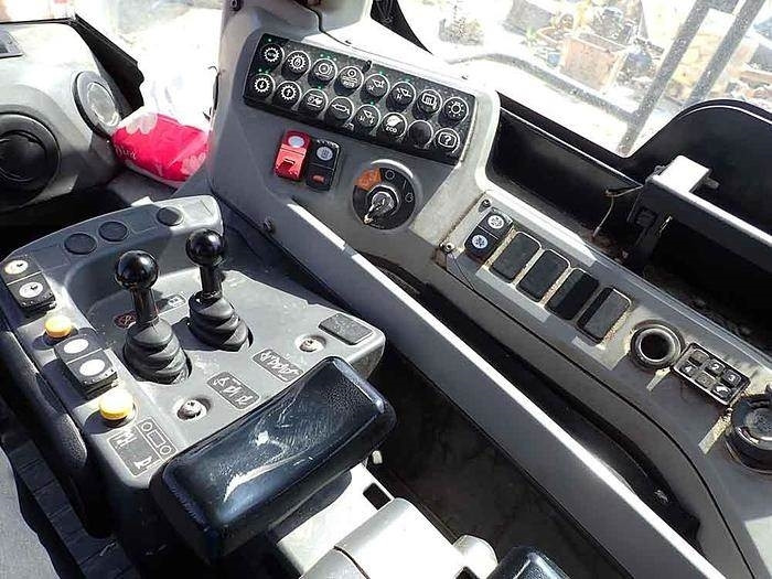 Utovarivač točkaš CAT 988K: slika 21 Utovarivač točkaš CAT 988K: slika 21