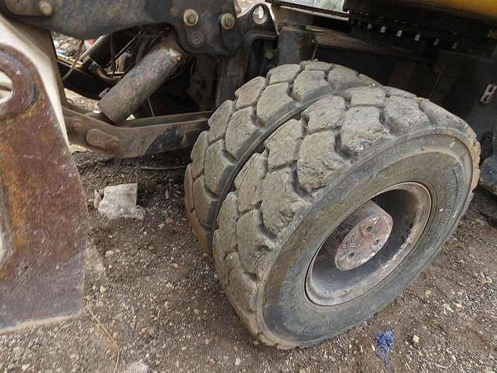 Bager točkaš CAT M320F: slika 14