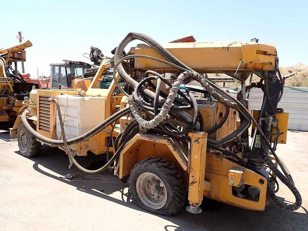 Putzmeister SPM4210 - Mašina za beton: slika 1 Putzmeister SPM4210 - Mašina za beton: slika 1