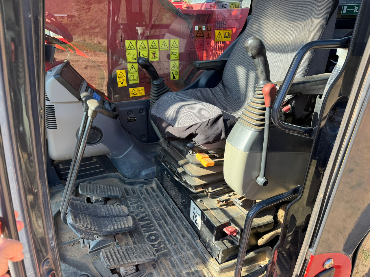 Lizing KOMATSU PC 228 USCL-10 KOMATSU PC 228 USCL-10: slika 7