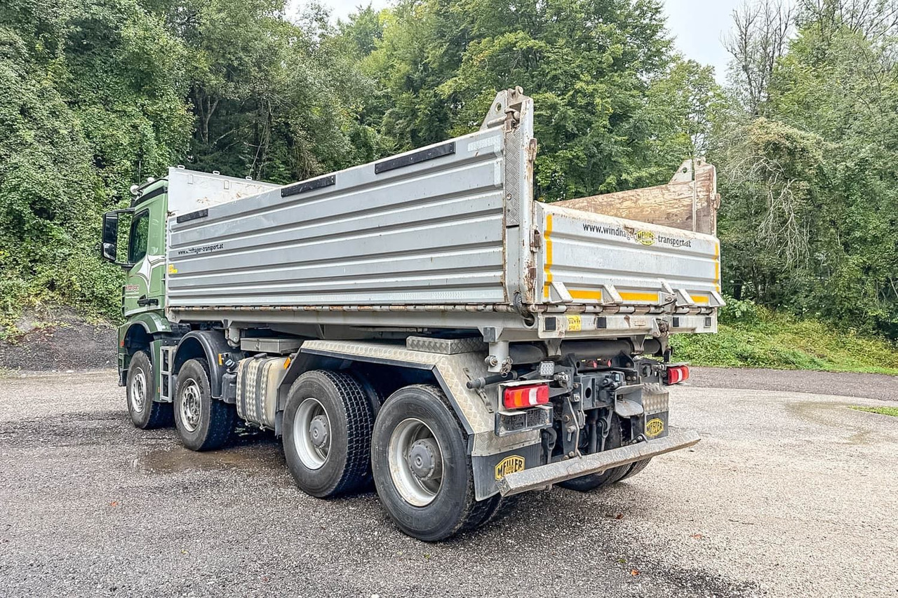 Mercedes-Benz Arocs 4152 - Istovarivač: slika 3 Mercedes-Benz Arocs 4152 - Istovarivač: slika 3