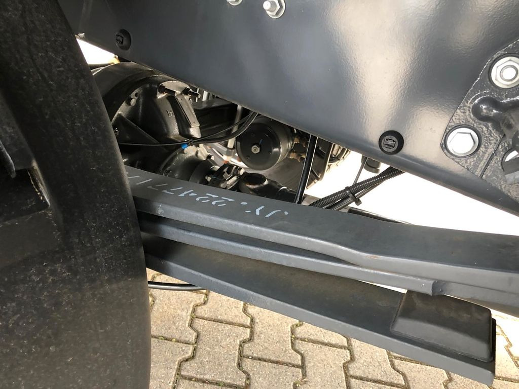 Kamion sa tovarnim sandukom Renault D 10.210 Klima*PTO*Motor Bremse*Blatt Federung: slika 13