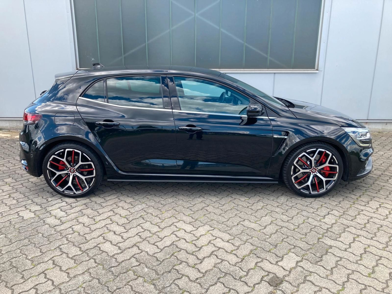 Renault Megane IV Lim. 5-trg. R.S. Trophy TCe 300 - Automobil: slika 3 Renault Megane IV Lim. 5-trg. R.S. Trophy TCe 300 - Automobil: slika 3