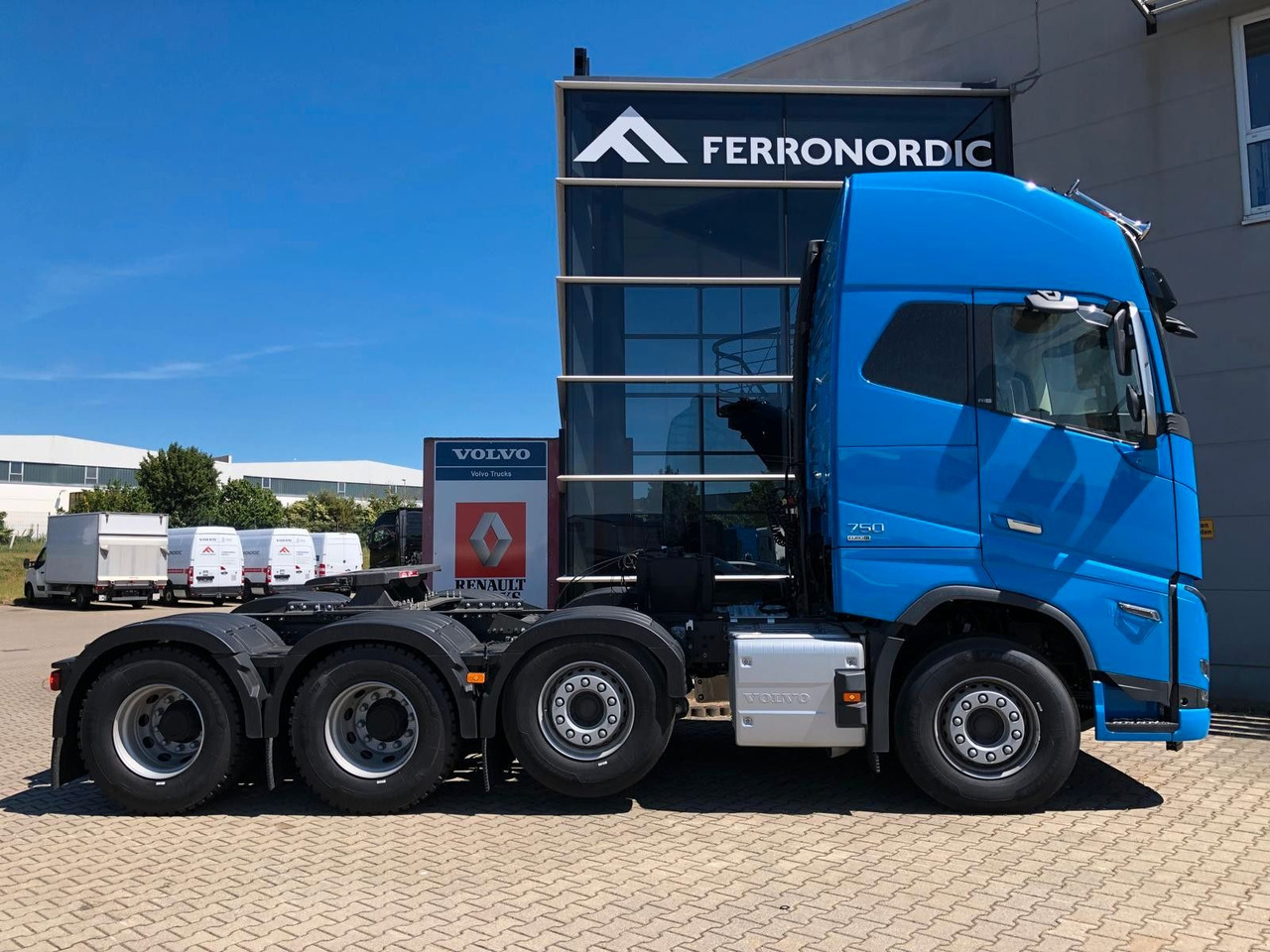 Volvo FH16 750 XL 8x4 Tridem*100T*Kriechgänge*Retarder Volvo FH16 750 XL 8x4 Tridem*100T*Kriechgänge*Retarder - Tegljač: slika 5 Volvo FH16 750 XL 8x4 Tridem*100T*Kriechgänge*Retarder Volvo FH16 750 XL 8x4 Tridem*100T*Kriechgänge*Retarder - Tegljač: slika 5