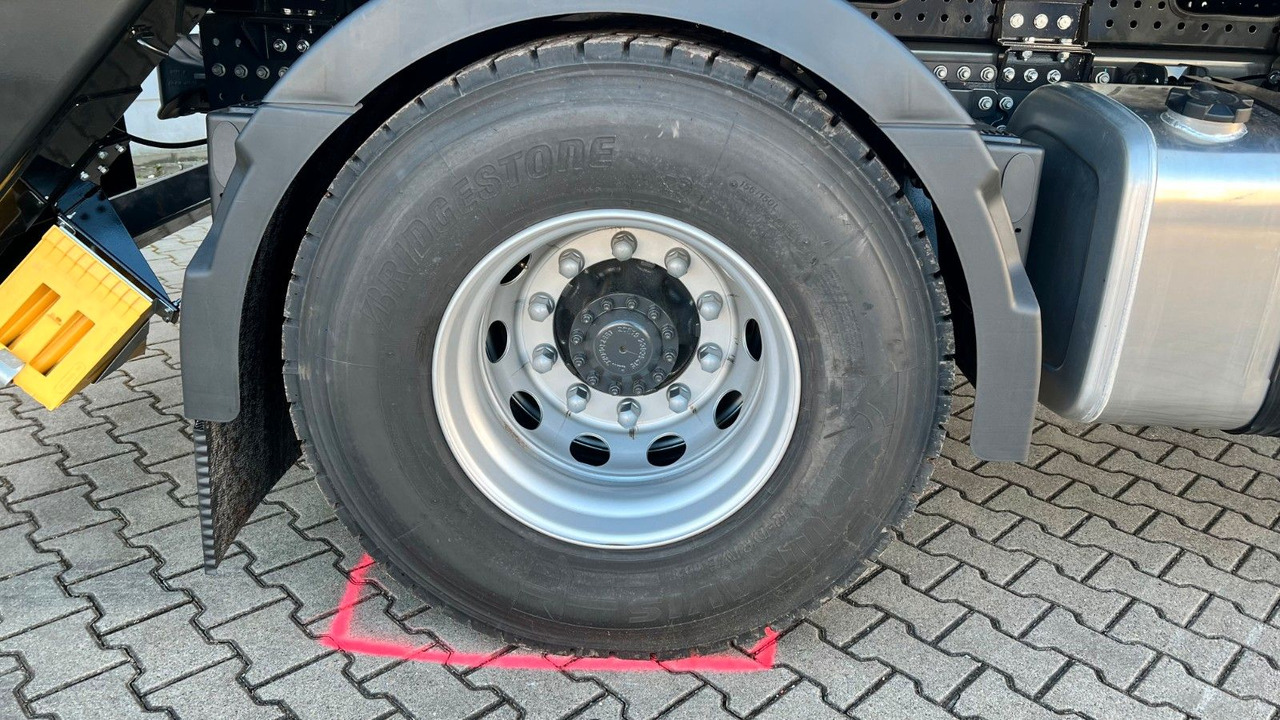 Kamion za utovaranje kontejnera Volvo FE320 Hyva TS2012*Klima*AHK*auch Miete: slika 15