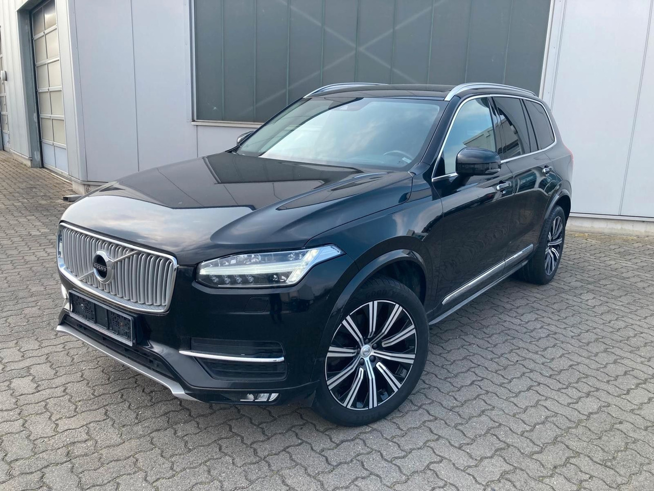Volvo XC 90 D5 Inscription AWD - SUV: slika 1 Volvo XC 90 D5 Inscription AWD - SUV: slika 1
