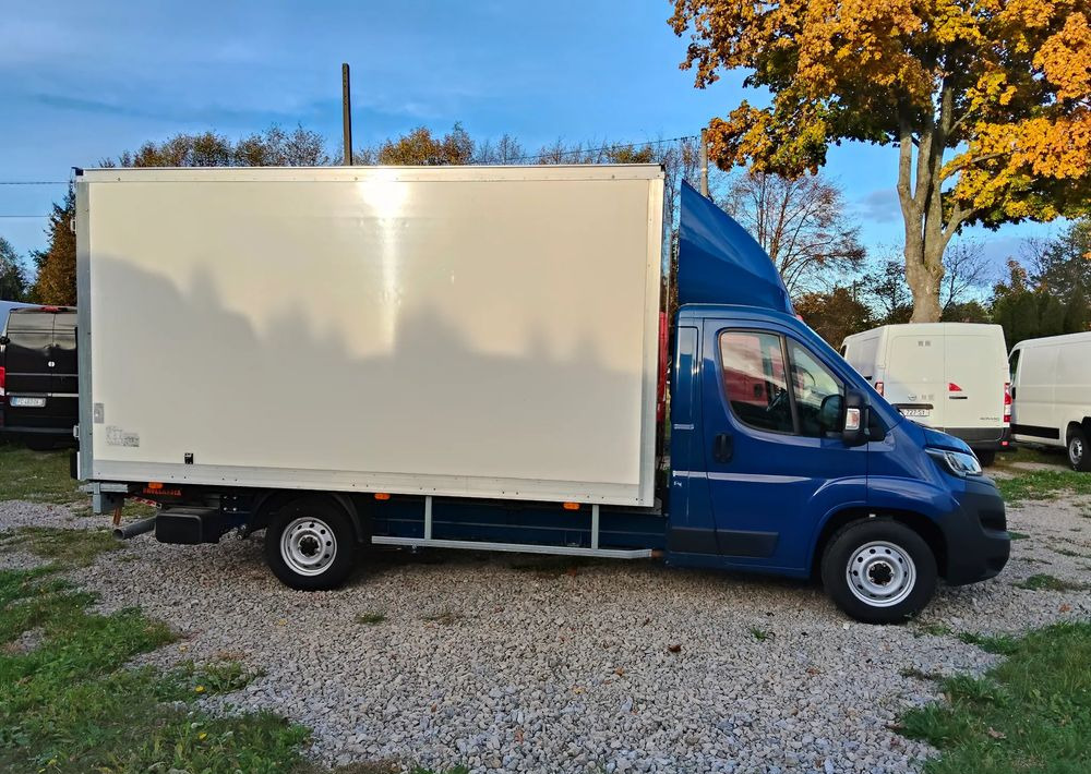 Fiat Ducato - Dostavno vozilo sa zatvorenim sandukom: slika 5 Fiat Ducato - Dostavno vozilo sa zatvorenim sandukom: slika 5