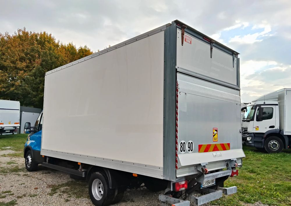 Iveco Daily 70C18 - Kamion sa zatvorenim sandukom: slika 4 Iveco Daily 70C18 - Kamion sa zatvorenim sandukom: slika 4