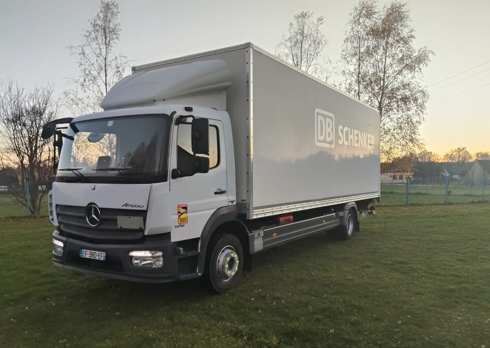 Mercedes-Benz Atego - Kamion sa zatvorenim sandukom: slika 2 Mercedes-Benz Atego - Kamion sa zatvorenim sandukom: slika 2