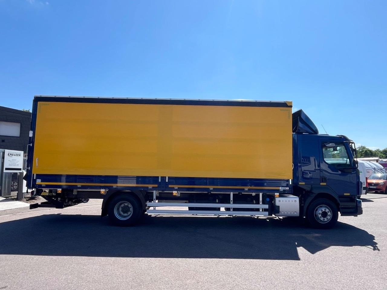 Volvo FL14.245 Junge Schiebeplane - Kamion sa ceradom: slika 4 Volvo FL14.245 Junge Schiebeplane - Kamion sa ceradom: slika 4