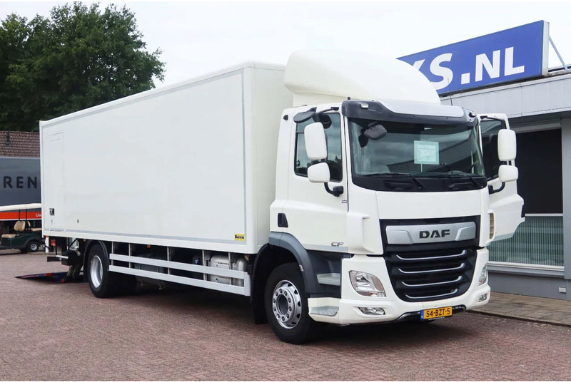 DAF CF 290 FA Bak+ klep Dhollandia 2000 kg - Kamion sa zatvorenim sandukom: slika 2 DAF CF 290 FA Bak+ klep Dhollandia 2000 kg - Kamion sa zatvorenim sandukom: slika 2