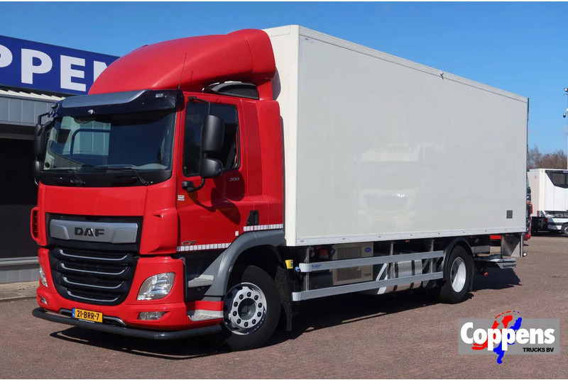 DAF CF 300 Koel/Vries Carrier iceland + Dhollandia 2500KG klep trenn wand - Hladnjača: slika 1 DAF CF 300 Koel/Vries Carrier iceland + Dhollandia 2500KG klep trenn wand - Hladnjača: slika 1