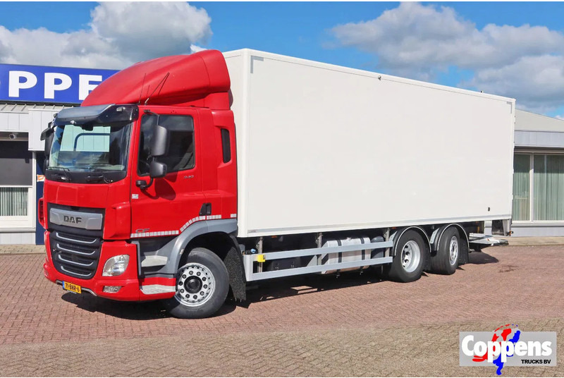 DAF CF 340 FAN 6X2 Bakwagen + Klep 2500 KG - Kamion sa zatvorenim sandukom: slika 1 DAF CF 340 FAN 6X2 Bakwagen + Klep 2500 KG - Kamion sa zatvorenim sandukom: slika 1