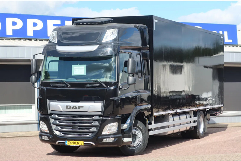 Kamion sa zatvorenim sandukom DAF CF 410 DAF CF 410 Black Edition: slika 12