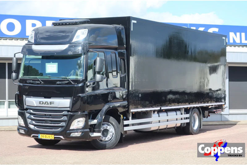 DAF CF 410 DAF CF 410 Black Edition - Kamion sa zatvorenim sandukom: slika 1 DAF CF 410 DAF CF 410 Black Edition - Kamion sa zatvorenim sandukom: slika 1