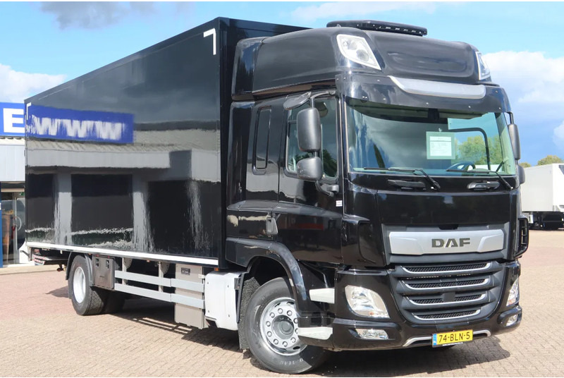 DAF CF 410 DAF CF 410 Black Edition. Wordt verwacht - Kamion sa zatvorenim sandukom: slika 2 DAF CF 410 DAF CF 410 Black Edition. Wordt verwacht - Kamion sa zatvorenim sandukom: slika 2