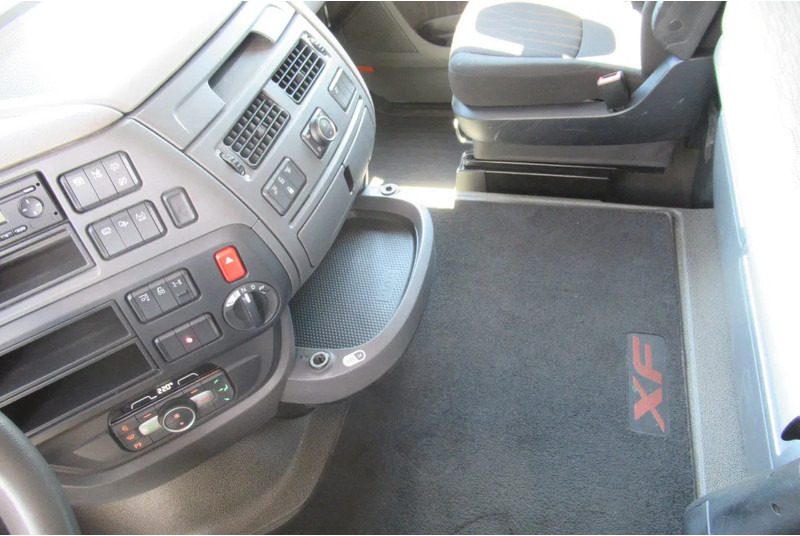 DAF XF 450 FAR BDF Systeem - Kamion za prevoz kontejnera/ Kamion sa promenjivim sandukom: slika 5 DAF XF 450 FAR BDF Systeem - Kamion za prevoz kontejnera/ Kamion sa promenjivim sandukom: slika 5