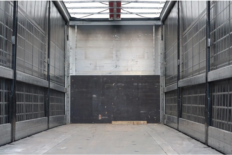 Kögel SN 24 Schuifzeil, Schuifdak, lift as, stuur-as, Rongen gaten + ice killer. - Poluprikolica sa ceradom: slika 4 Kögel SN 24 Schuifzeil, Schuifdak, lift as, stuur-as, Rongen gaten + ice killer. - Poluprikolica sa ceradom: slika 4