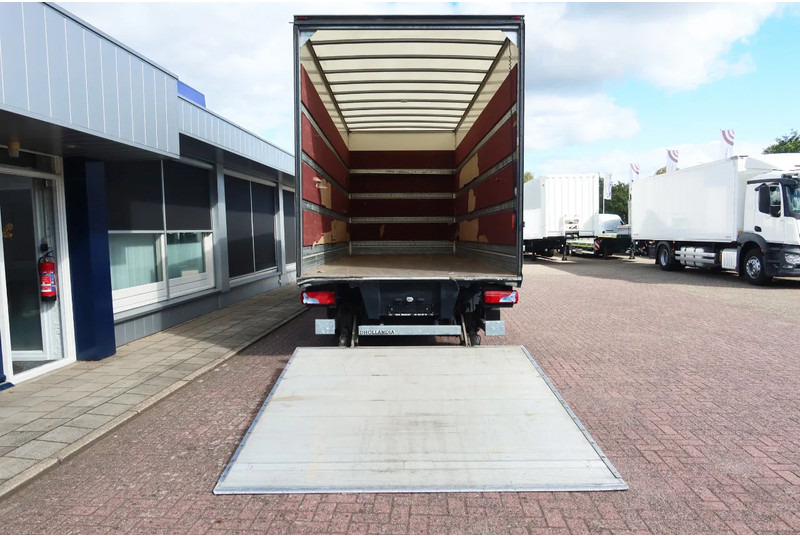MAN TGL 12.250 Bakwagen + Laadklep DHollandia 2000 kg - Kamion sa zatvorenim sandukom: slika 4 MAN TGL 12.250 Bakwagen + Laadklep DHollandia 2000 kg - Kamion sa zatvorenim sandukom: slika 4