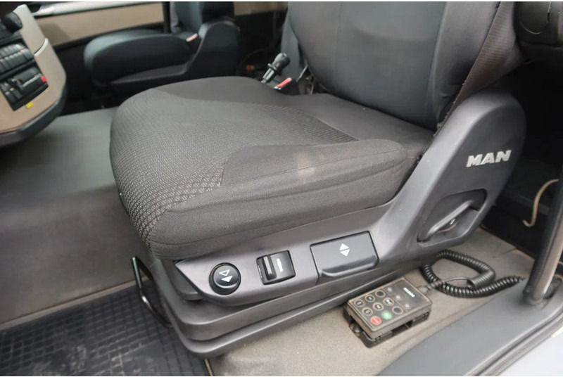 MAN TGS 35.360 Kraanwagen + oprijwagen Hiab 228 E3 - Kamion sa dizalicom: slika 5 MAN TGS 35.360 Kraanwagen + oprijwagen Hiab 228 E3 - Kamion sa dizalicom: slika 5