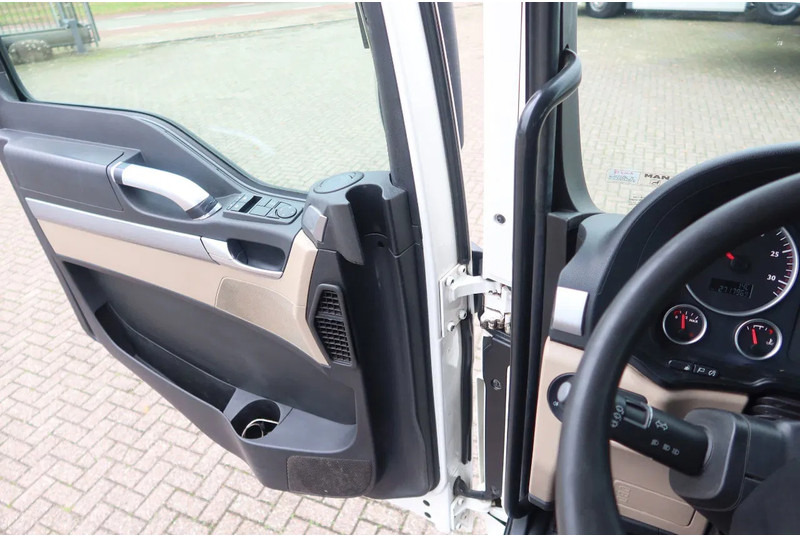 Kamion sa dizalicom MAN TGS 35.360 Kraanwagen + oprijwagen Hiab 228 E3: slika 13 Kamion sa dizalicom MAN TGS 35.360 Kraanwagen + oprijwagen Hiab 228 E3: slika 13