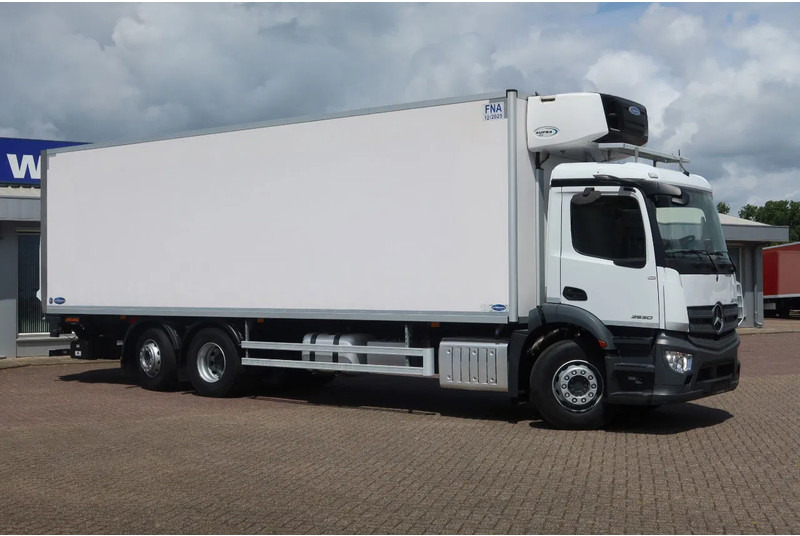 Mercedes-Benz Actros 2530 L Koel/Vries + Laadklep DHollandia 2500kg - Hladnjača: slika 2 Mercedes-Benz Actros 2530 L Koel/Vries + Laadklep DHollandia 2500kg - Hladnjača: slika 2