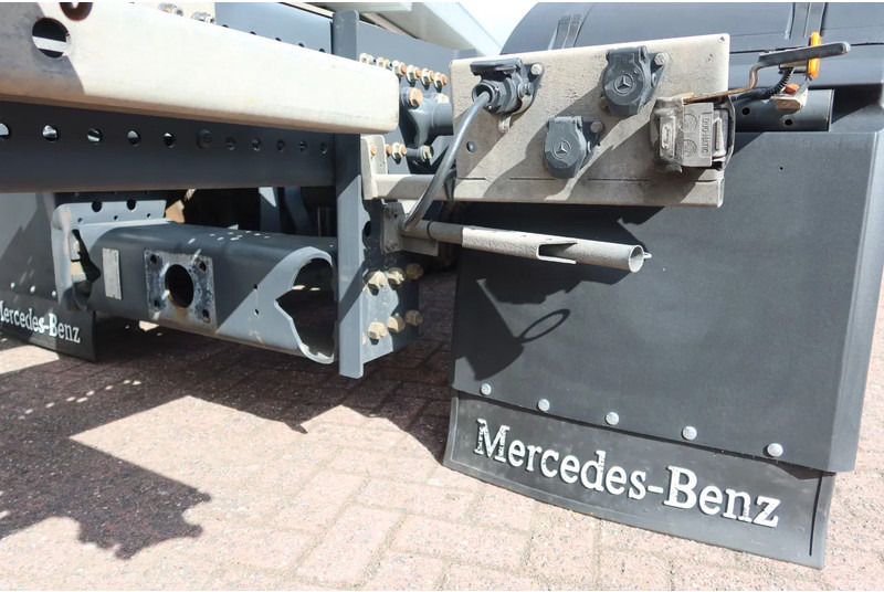 Mercedes-Benz Actros 2642 LL Giga Space Wisselbare opbouw/chassis cabine + lift as - Kamion za prevoz kontejnera/ Kamion sa promenjivim sandukom: slika 5 Mercedes-Benz Actros 2642 LL Giga Space Wisselbare opbouw/chassis cabine + lift as - Kamion za prevoz kontejnera/ Kamion sa promenjivim sandukom: slika 5