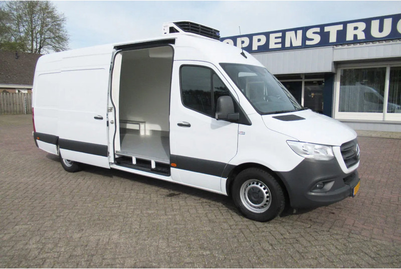 Mercedes-Benz Sprinter 314 CDI Koel/Vries/ verwarmen 220 volt nachtaansluiting - Dostavno vozilo hladnjača: slika 2 Mercedes-Benz Sprinter 314 CDI Koel/Vries/ verwarmen 220 volt nachtaansluiting - Dostavno vozilo hladnjača: slika 2