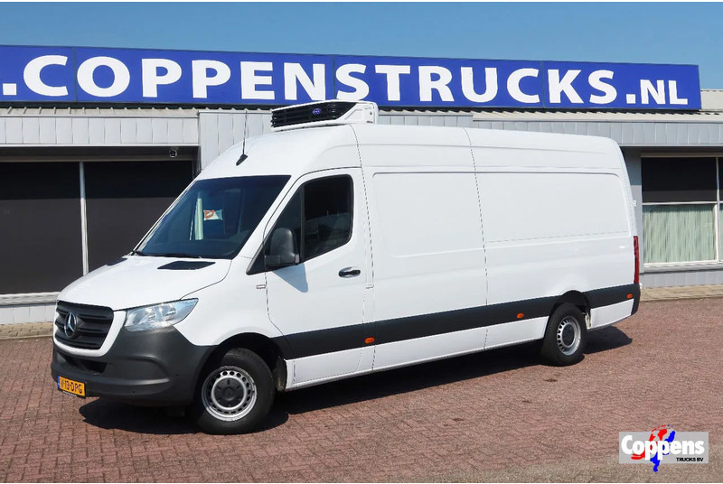 Mercedes-Benz Sprinter 317 Koel/Vries/Verwarmen met nachtaansluiting 220 volt. AUTOMAAT! - Dostavno vozilo hladnjača: slika 1 Mercedes-Benz Sprinter 317 Koel/Vries/Verwarmen met nachtaansluiting 220 volt. AUTOMAAT! - Dostavno vozilo hladnjača: slika 1