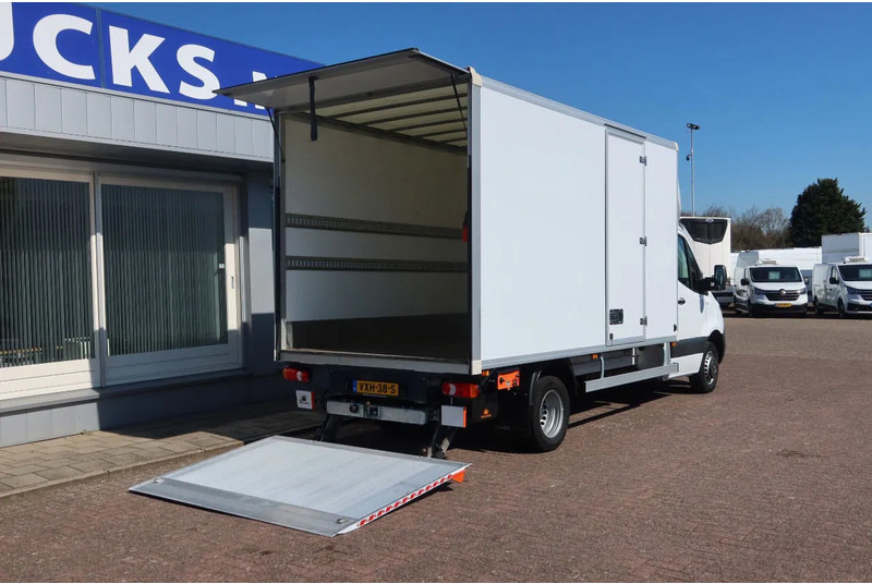 Mercedes-Benz Sprinter 515 CDI - Dostavno vozilo sa zatvorenim sandukom: slika 3 Mercedes-Benz Sprinter 515 CDI - Dostavno vozilo sa zatvorenim sandukom: slika 3