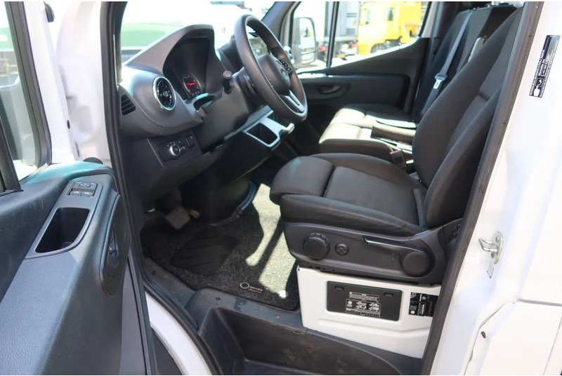 Mercedes-Benz Sprinter 515 CDI - Dostavno vozilo sa zatvorenim sandukom: slika 5 Mercedes-Benz Sprinter 515 CDI - Dostavno vozilo sa zatvorenim sandukom: slika 5