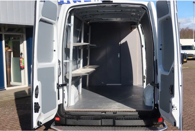 Renault Master L3/H2 POST Uitvoering BPM Vrij. - Furgon: slika 4 Renault Master L3/H2 POST Uitvoering BPM Vrij. - Furgon: slika 4