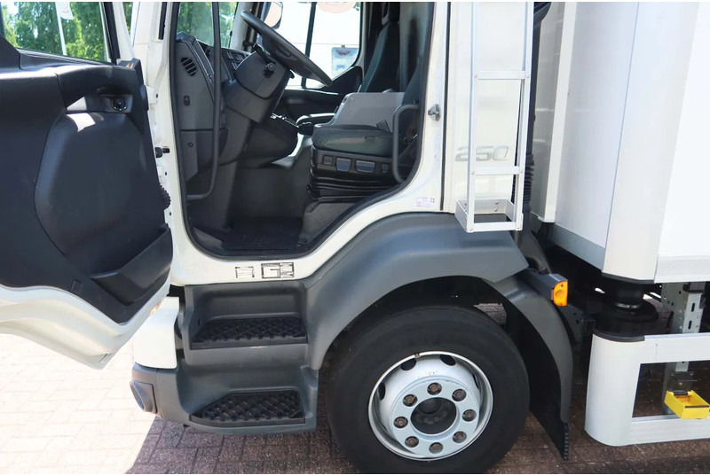 Volvo FL 250 Koel/Vries+Klep Bi-Temp Carrier Supra 1150 MT Diesel/Electrisch - Hladnjača: slika 5 Volvo FL 250 Koel/Vries+Klep Bi-Temp Carrier Supra 1150 MT Diesel/Electrisch - Hladnjača: slika 5
