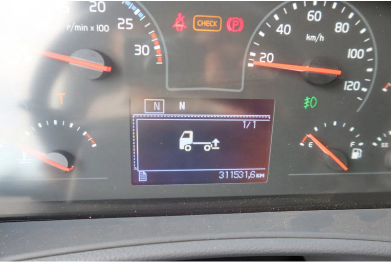 Kamion sa zatvorenim sandukom Volvo FL Bak + Dhollandia klep 2000 Kg: slika 15