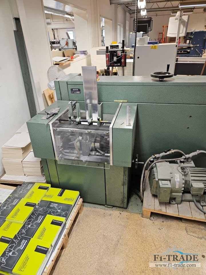 Müller Martini 3210 - Mašina za uvezivanje knjiga: slika 3 Müller Martini 3210 - Mašina za uvezivanje knjiga: slika 3