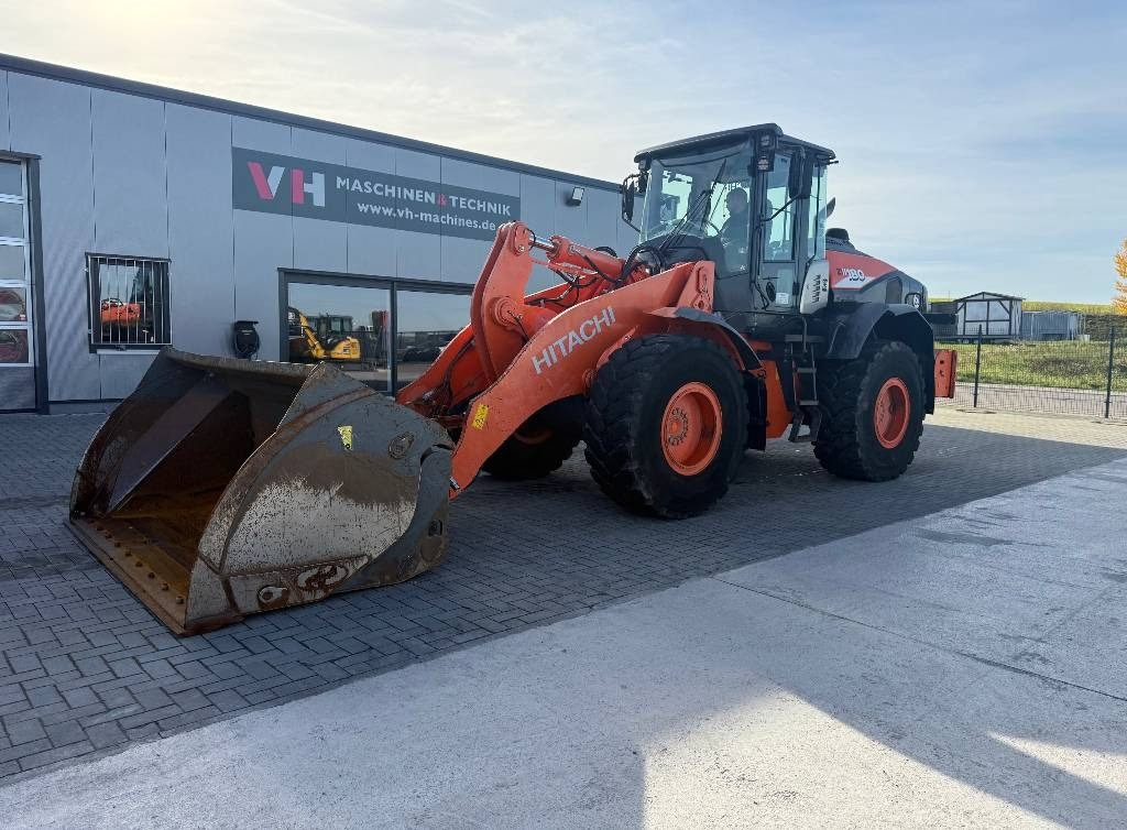 Hitachi ZW 180-6 - Utovarivač točkaš: slika 1 Hitachi ZW 180-6 - Utovarivač točkaš: slika 1